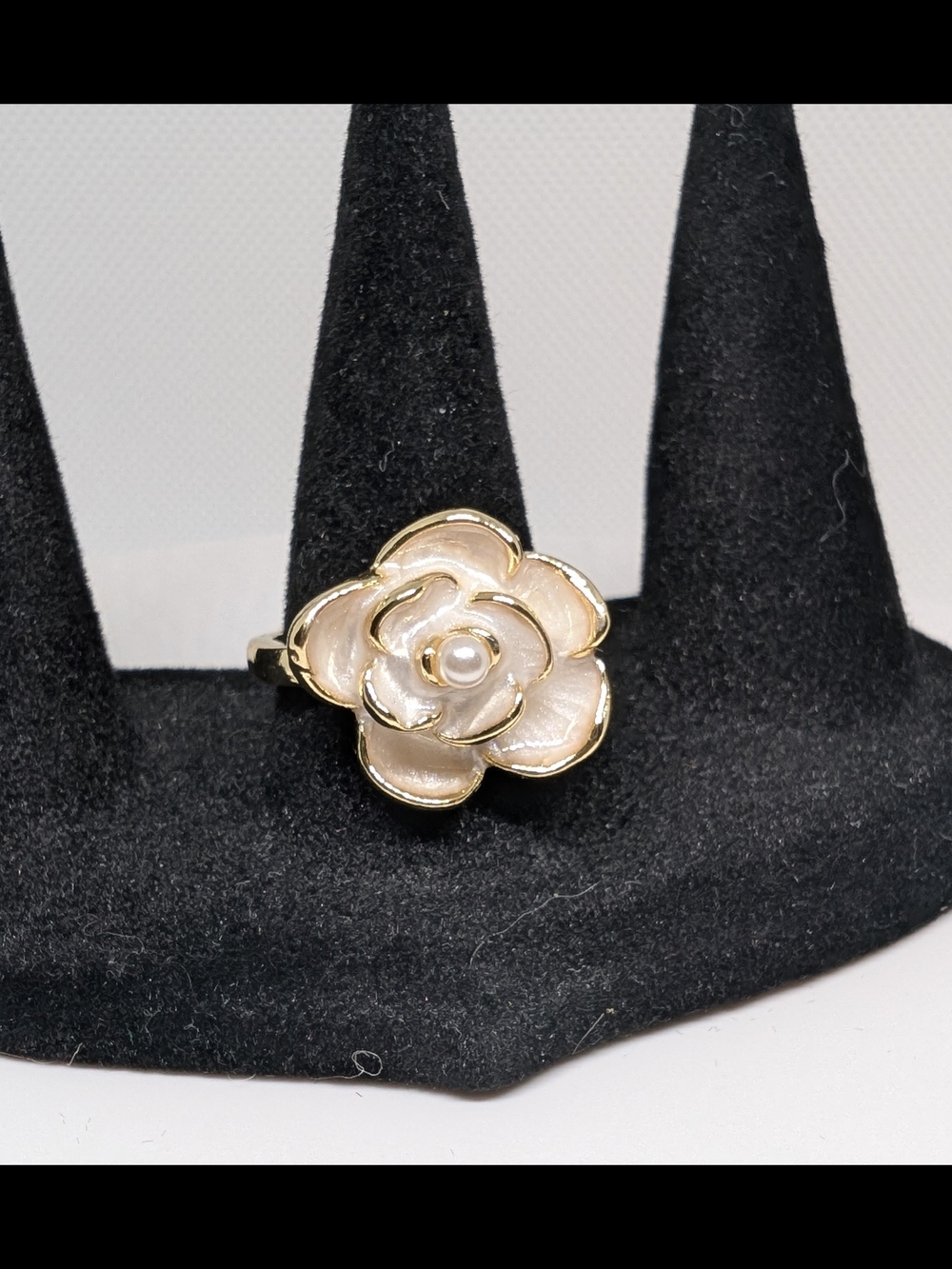 Elegant Gold-Tone Cream Camellia Pearl Ring